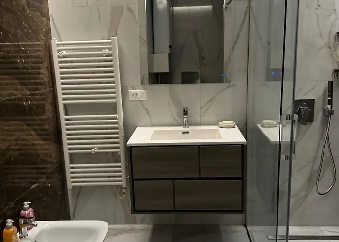 Maison Blloku Tirana