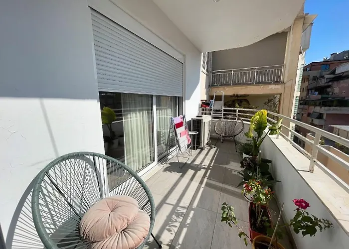 Maison Blloku Lägenhet *